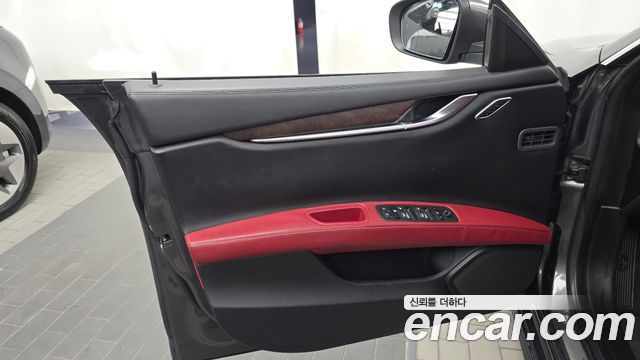 Maserati Ghibli 2018 — photo 14