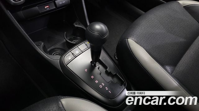 Kia morning 2023 — photo 12
