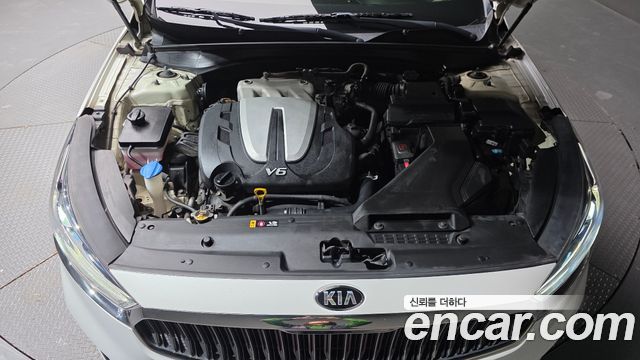 Kia K7 2017 — photo 6