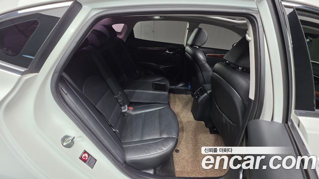 Kia K7 2017 — photo 24