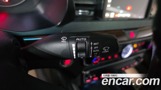 Kia K7 2017 — photo 30