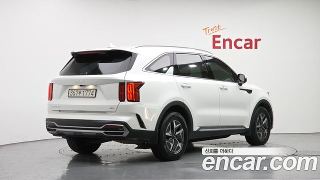 Kia Sorento 2023 — photo 2
