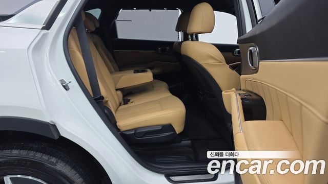 Kia Sorento 2023 — photo 12