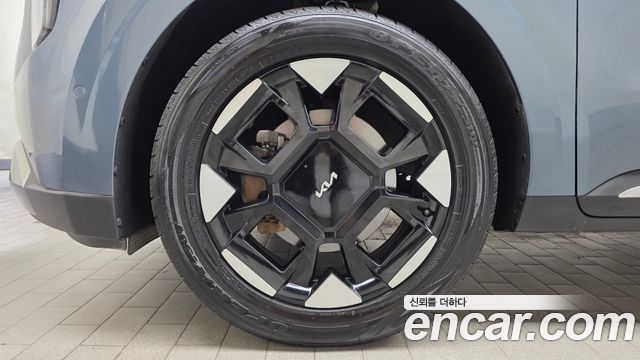 Kia Canival 2024 — photo 5