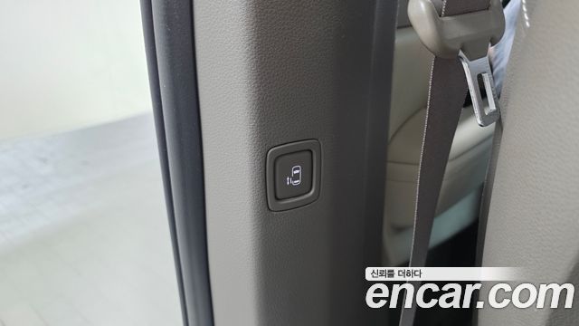 Kia Canival 2024 — photo 23
