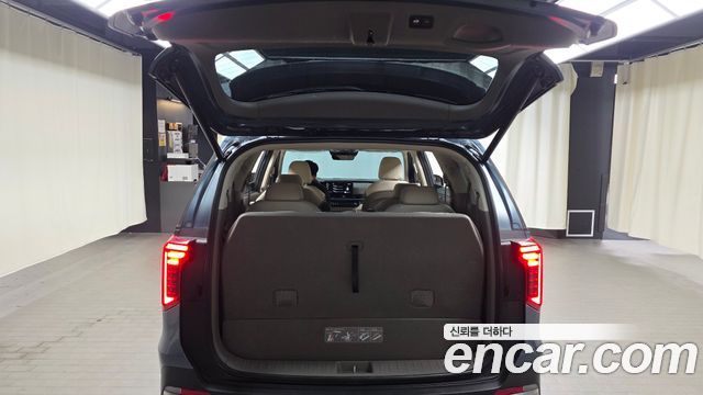 Kia Canival 2024 — photo 26