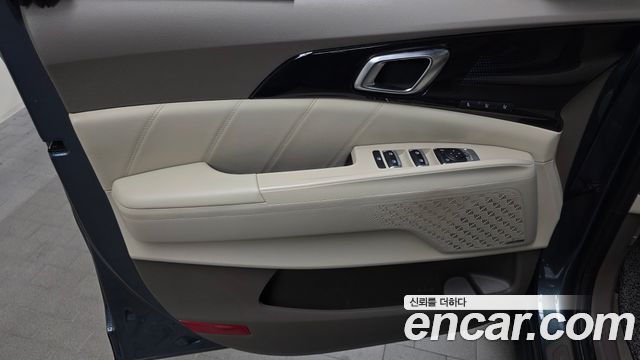 Kia Canival 2024 — photo 14