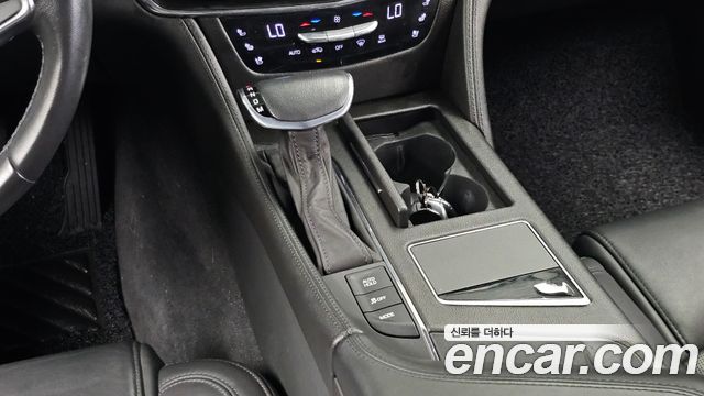 Cadillac CT6 2018 — photo 12