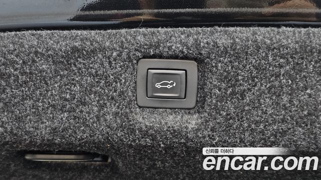 Cadillac CT6 2018 — photo 23