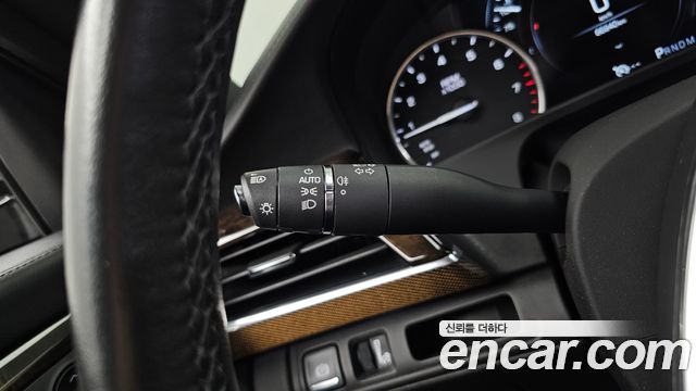 Cadillac CT6 2018 — photo 28