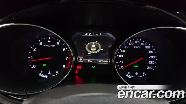 Kia Canival 2017 — photo 11
