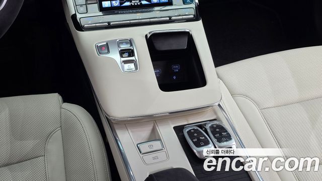 Hyundai Grandeur 2022 — photo 12