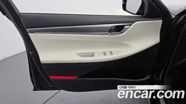 Hyundai Grandeur 2022 — photo 14