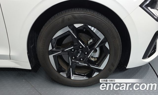 Kia K5 2025 — photo 5