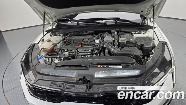 Kia K5 2025 — photo 6