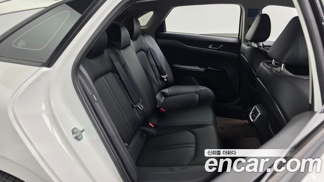 Kia K5 2025 — photo 17