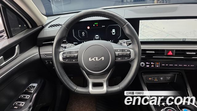 Kia K5 2025 — photo 19