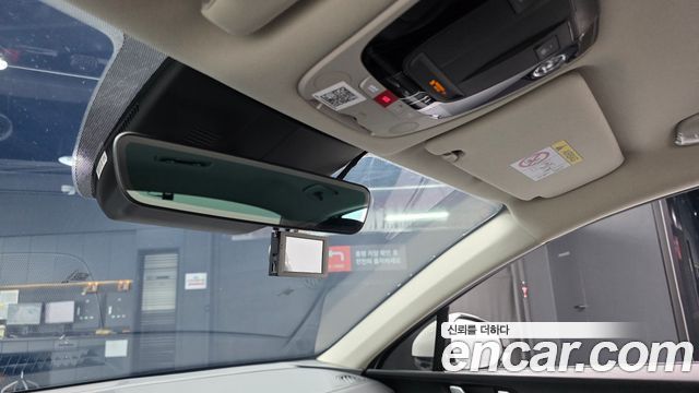 Kia K5 2025 — photo 32