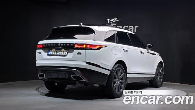 Land Rover Range Rover Velar 2020 — photo 2