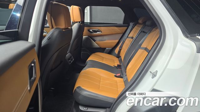 Land Rover Range Rover Velar 2020 — photo 18