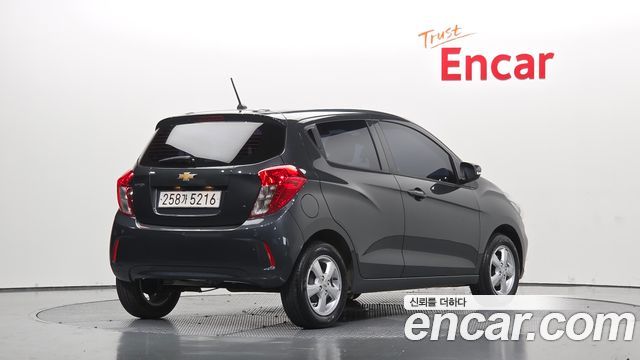Chevrolet Korea Spark 2022 — photo 2
