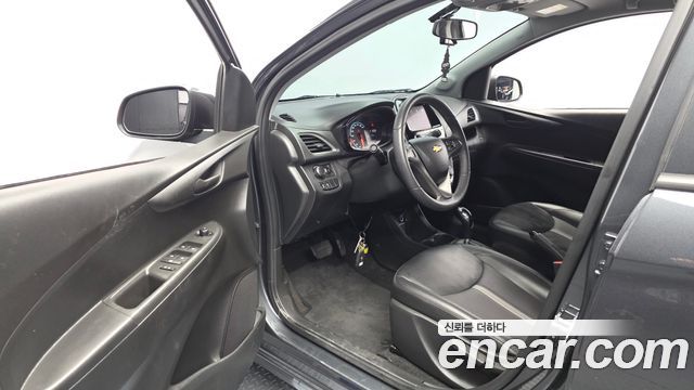 Chevrolet Korea Spark 2022 — photo 13