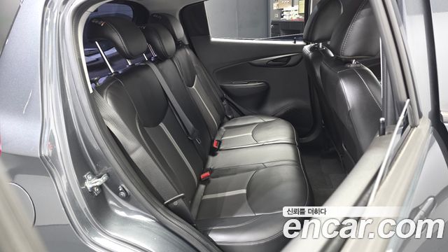 Chevrolet Korea Spark 2022 — photo 18