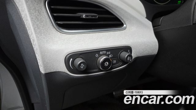 Chevrolet Korea Bolt EV 2019 — photo 17