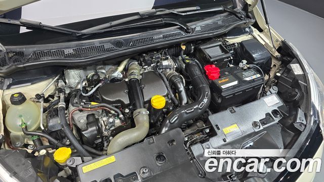 Renault Korea QM3 2016 — photo 6