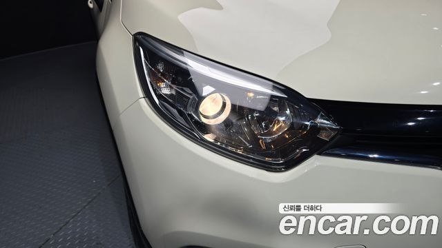 Renault Korea QM3 2016 — photo 8