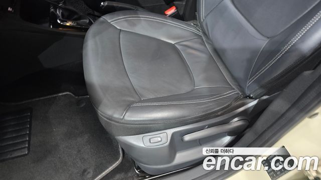Renault Korea QM3 2016 — photo 30