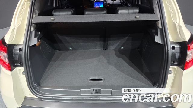 Renault Korea QM3 2016 — photo 31