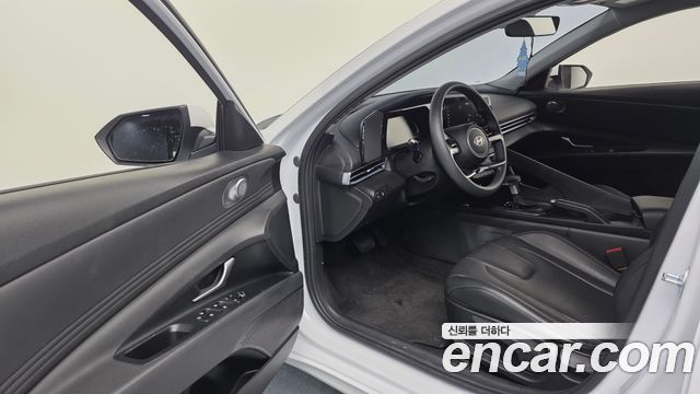 Hyundai AVANTE 2026 — photo 10