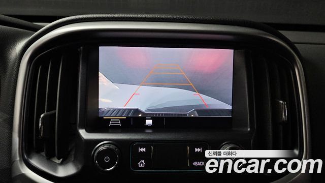 Chevrolet Korea Colorado 2022 — photo 21
