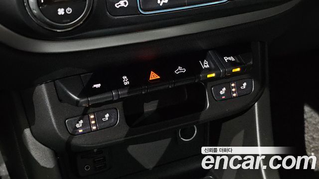 Chevrolet Korea Colorado 2022 — photo 26