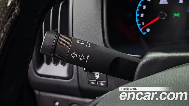 Chevrolet Korea Colorado 2022 — photo 29