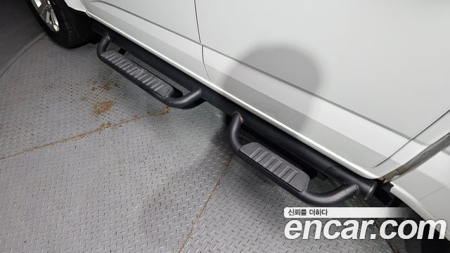 Chevrolet Korea Colorado 2022 — photo 33