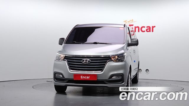 Hyundai Starex 2019 — photo 3
