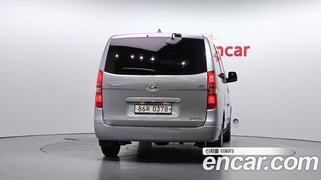 Hyundai Starex 2019 — photo 4