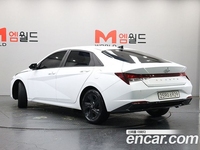 Hyundai AVANTE 2023 — photo 4