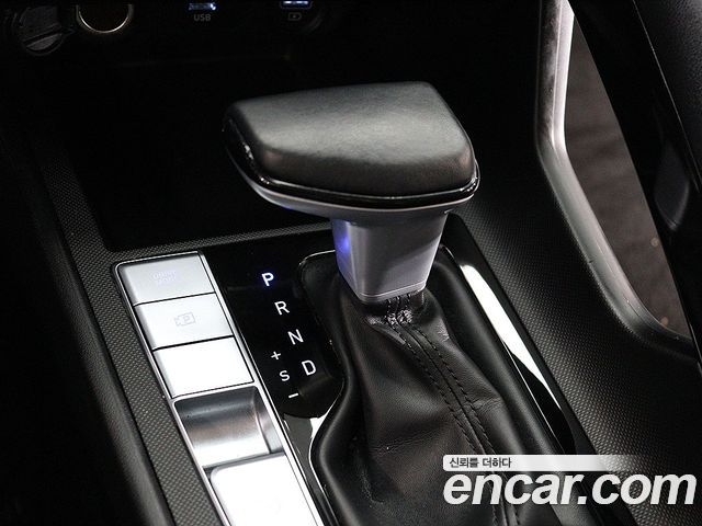 Hyundai AVANTE 2023 — photo 9