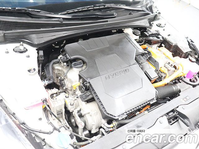 Hyundai AVANTE 2023 — photo 19