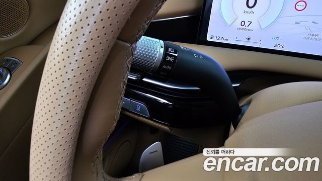 Genesis G80 2025 — photo 28