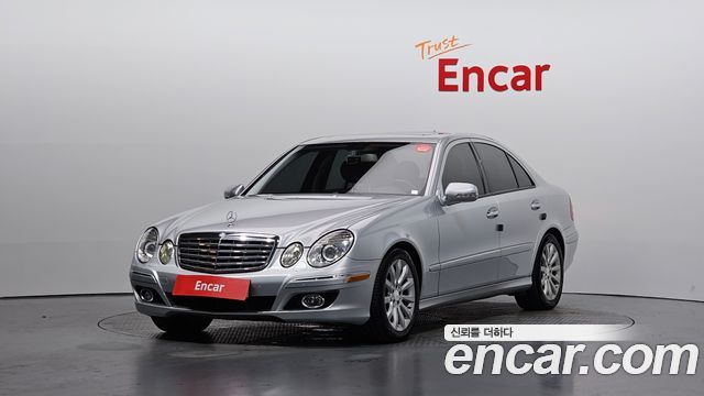 Mercedes-Benz E-Class 2009 — photo 1