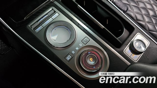 Genesis GV80 2020 — photo 12