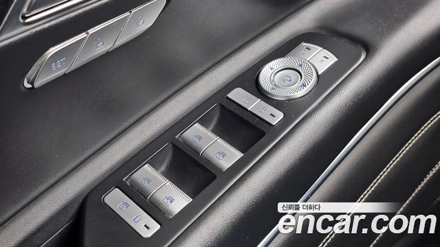 Genesis GV80 2020 — photo 19