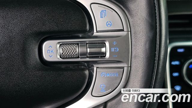Genesis GV80 2020 — photo 24