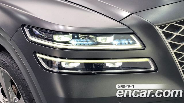 Genesis GV80 2020 — photo 8
