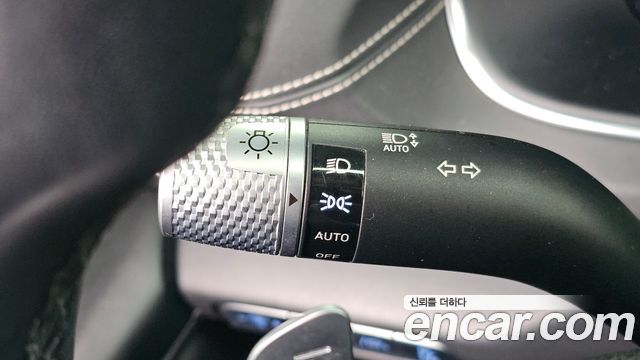 Genesis GV80 2020 — photo 27