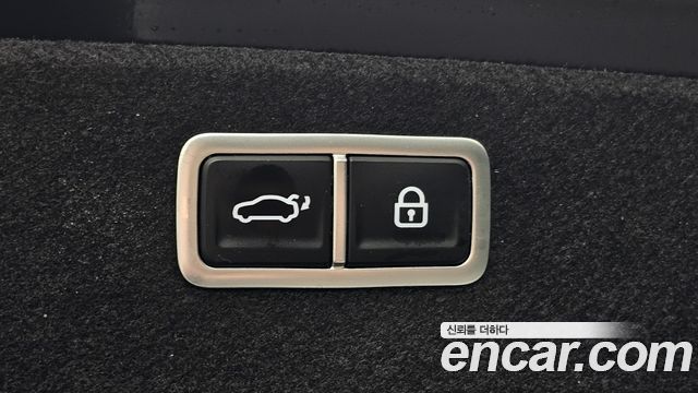 Genesis G80 2021 — photo 36